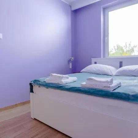 Klifowa 24 *